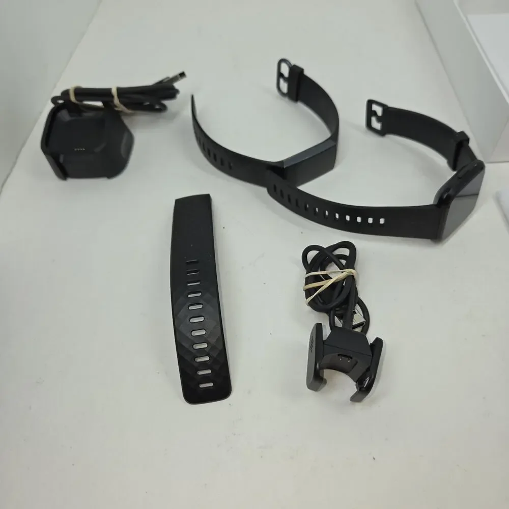 Fitbit Versa Smart Watch Lot For Repair
